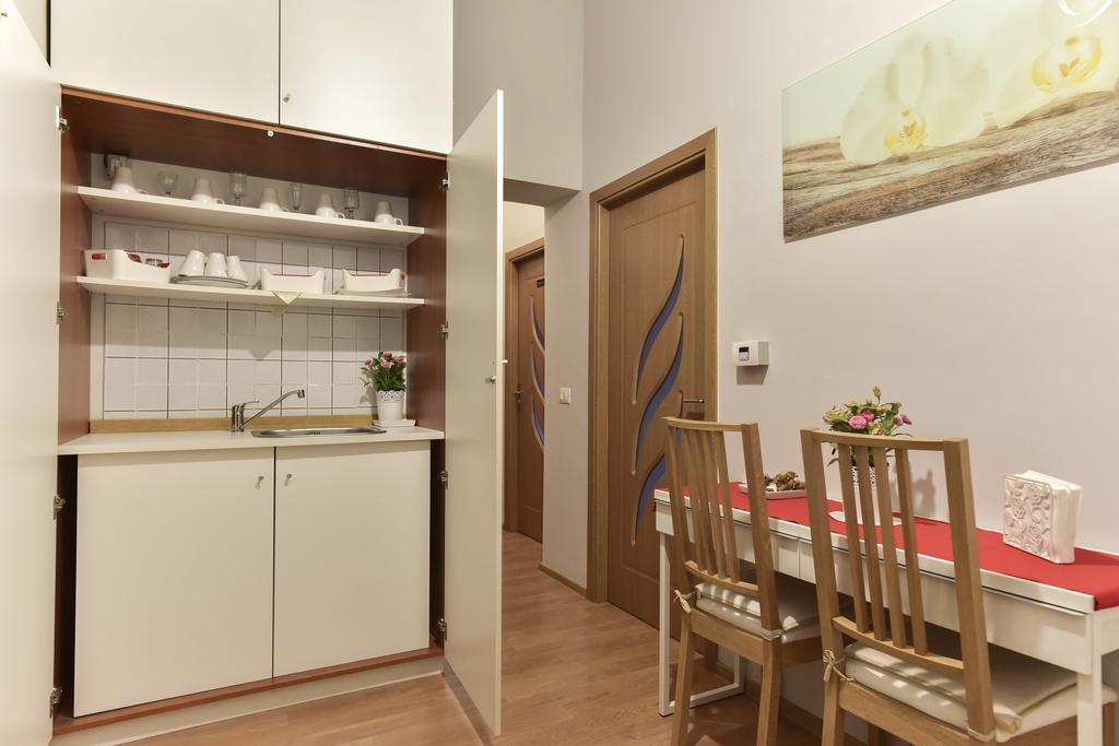 Claudia Suites Roma Exterior foto